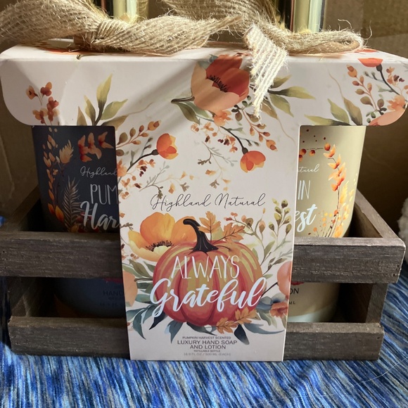 Pumpkin 🎃 Harvest Luxury Hand Soap&Lotion - Picture 2 of 5
